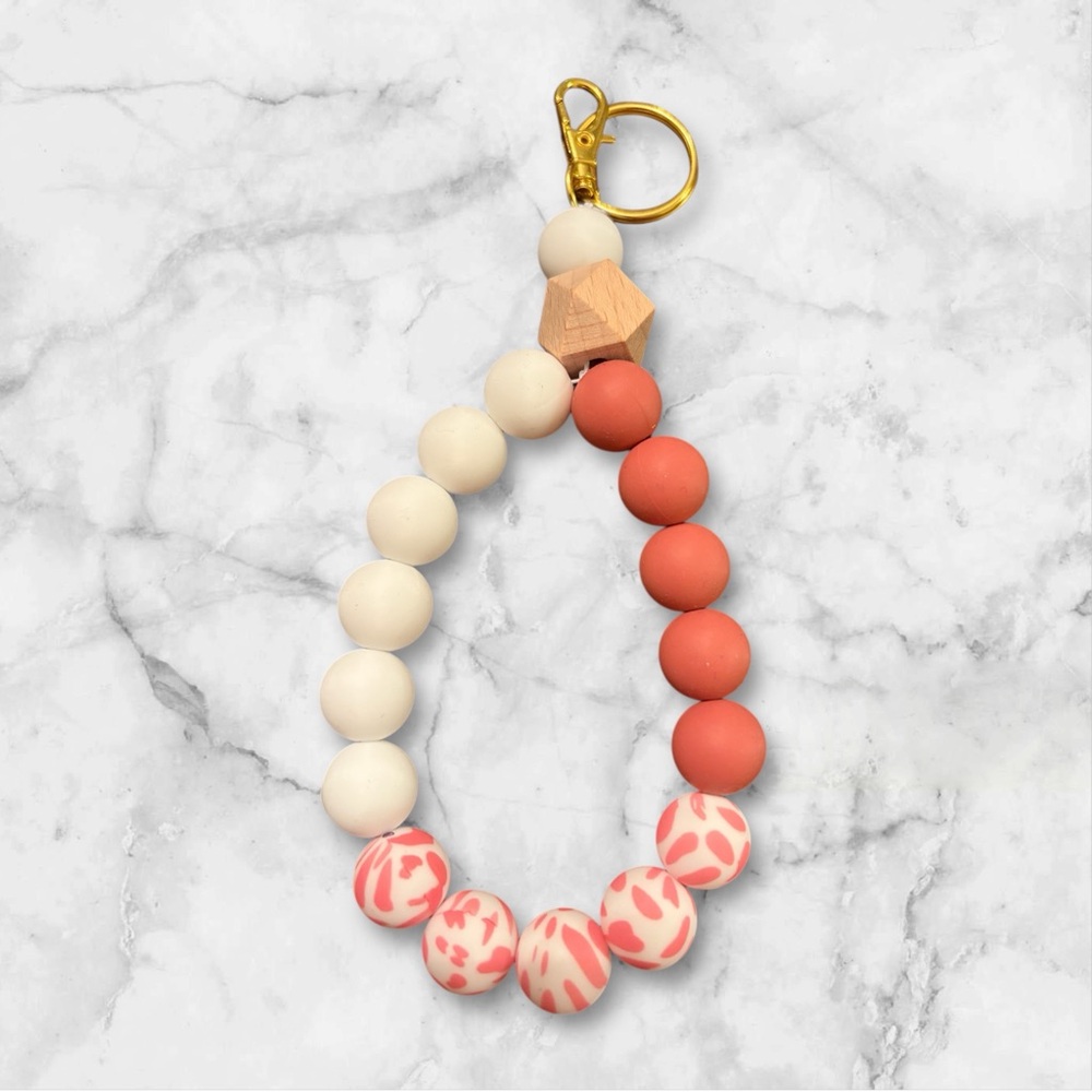 Chic Beaded Keychain - Cream and Coral